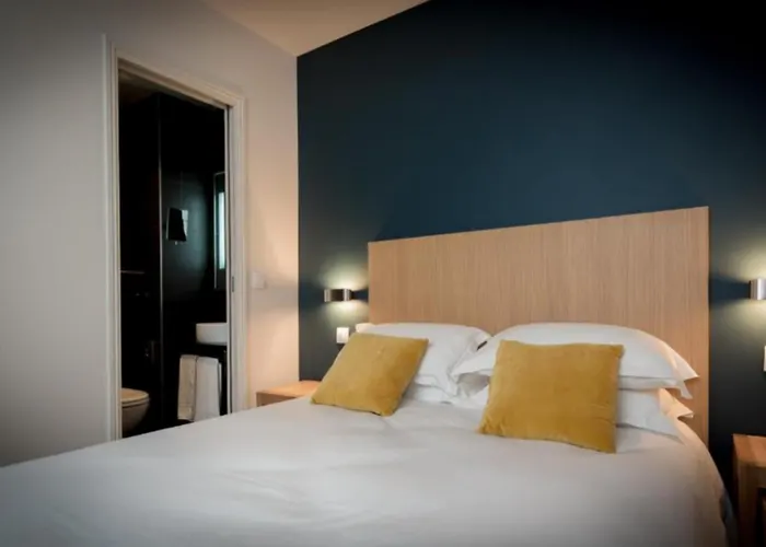 Hotel Mirabeau Eiffel